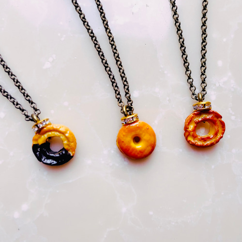新メニュー追加！おめかしドーナツのほっこりシンプルネックレス
