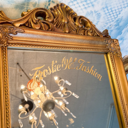 アンティークな部屋/ エレガントなウォールミラー/ 2way式（シャビー