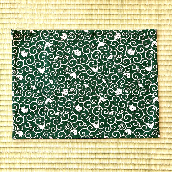 30×40ランチマット 和柄猫唐草(ミドリ) 1枚目の画像