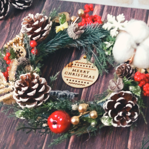 送料無料】クリスマスリース 揺れるオーナメント アートフラワー くろ 