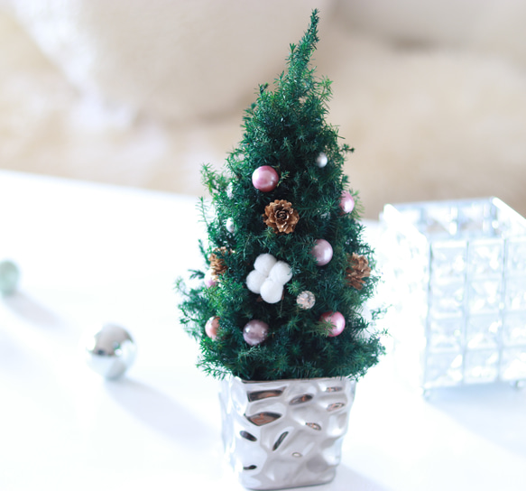 クリスマスツリー(スワロフスキー、淡水パール、天然石) クリスマス