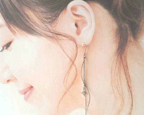 【日本限定モデル】 6dac26dfb1645d236aba12c2e1d5f0 ピアス