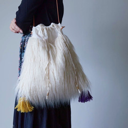 tibetan lamb fur drawstring bag 2枚目の画像