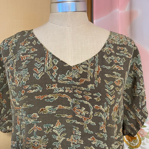 着物リメイク　小紋　ワンピース 小紋の絞りの着物からのワンピース(ストール付き) 着物リメイク