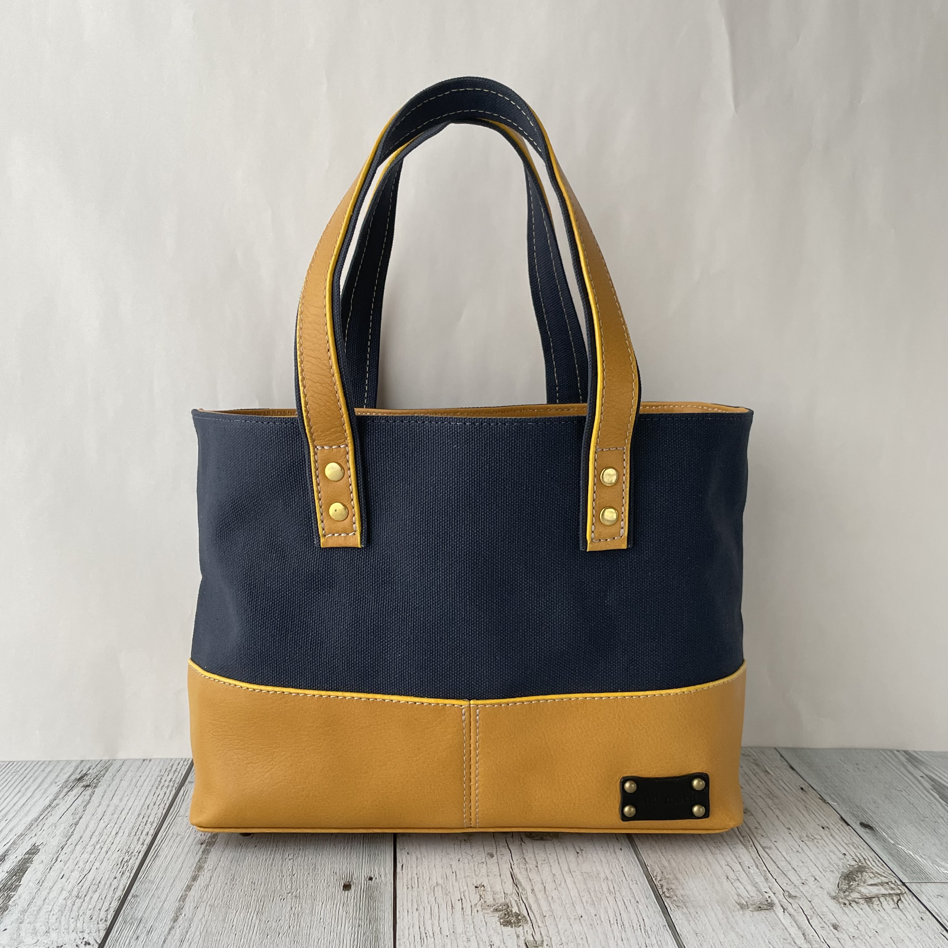 【ネイビー×マスタード】帆布と本革の小さめトートバッグ