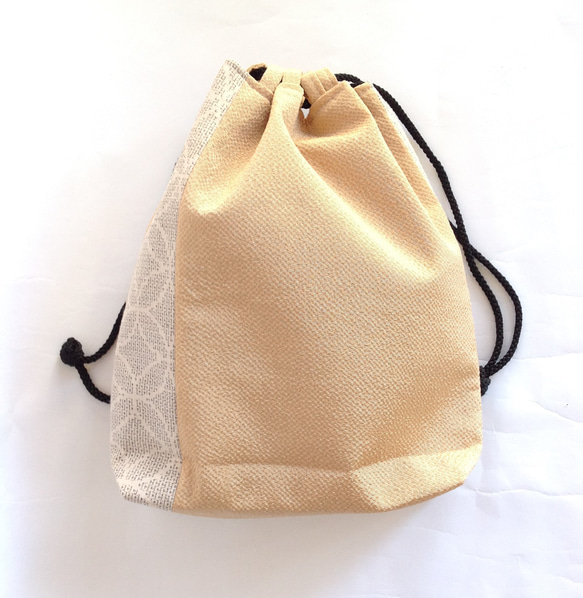 伝統織物のトップブランド　塩沢織手巾着バッグ 2枚目の画像