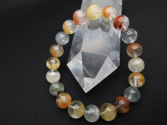 アンフィボール　水晶　アンフィボールインクォーツ　ポイント　エンジェルクォーツ ブラジル産 アンフィボールエンジェルポイント (アンフィボールinクォーツ)