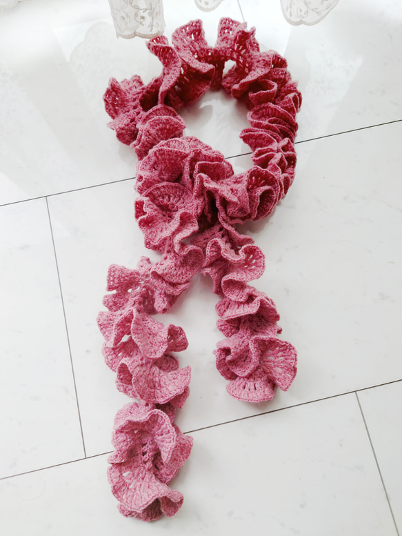 ふりふり フリル マフラー 手編み ピンク 編み 編み物 マフラー