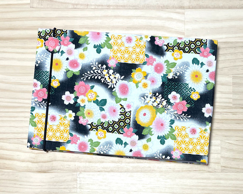 御朱印ホルダー（大）見開き60枚／大判120枚 見開きと大判兼用 白台紙