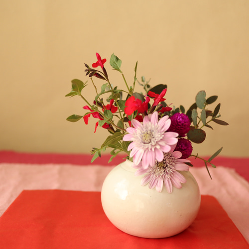 粉引きイチゴうさぎの鏡餅 鏡餅 やまぐちあさこ。 通販 14817487