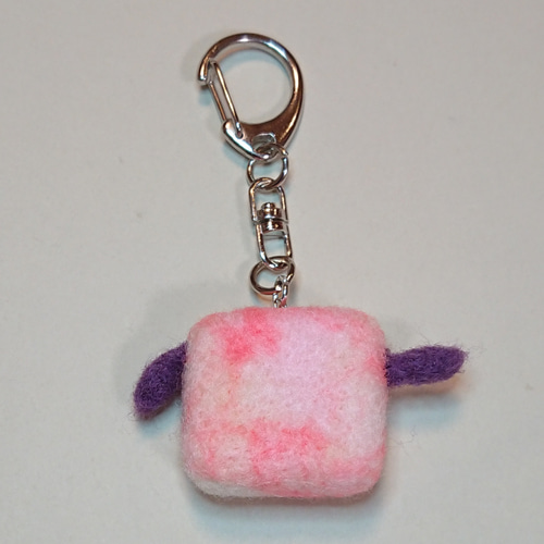 カラフル☆いろんな形モンスター キーホルダー acari 通販 14818638