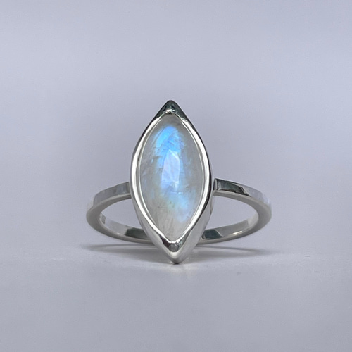 keshu ケシュ ホワイトラブラドライトシルバーリング サイズ12 keshu ケシュ ホワイトラブラドライトシルバーリング サイズ12