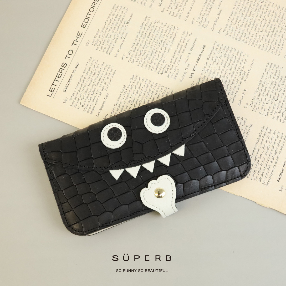 【カットクロコ/モンスタースマホケース/全3色】思わず誰かに見せたくなる/モンスタースマホケース【全機種対応】