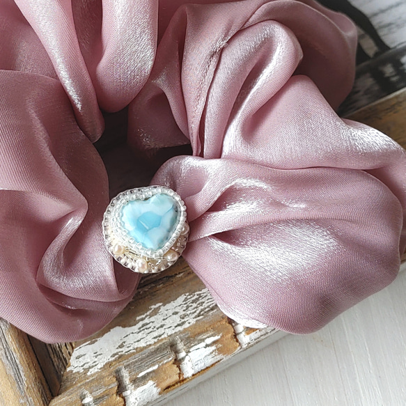 ❁Heart larimar scrunchie hair shushu❁ 可愛いハートラリマーのヘアシュシュ 1枚目の画像