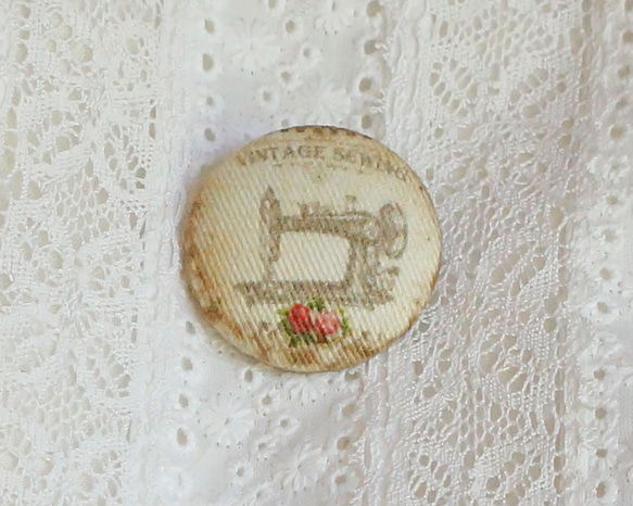 フランスのビンテージ風くるみボタン (1個) 3枚目の画像