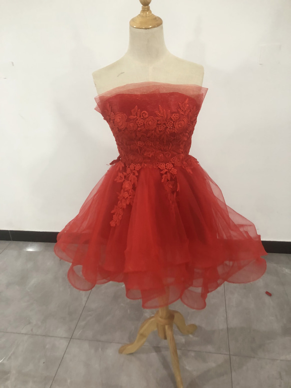 彩色連衣裙紅色優質蕾絲裸上衣魚尾派對禮服蓬鬆透視袖變色 第1張的照片