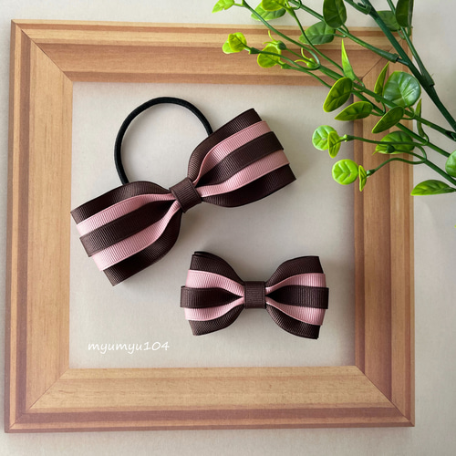 ブラウン×ピンクのバイカラーリボンの親子お揃いヘアアクセサリー