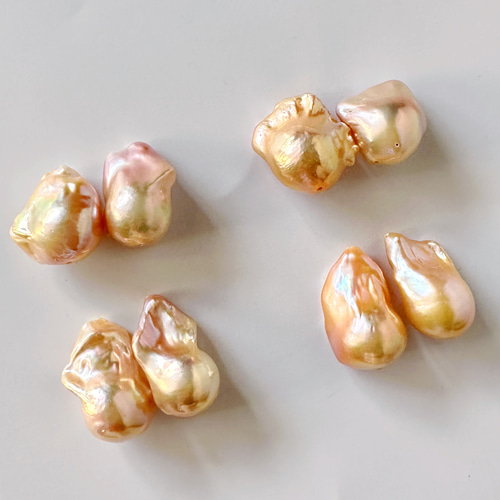 つるつるたまご ナチュラル オイスターバロックパール ピアス 