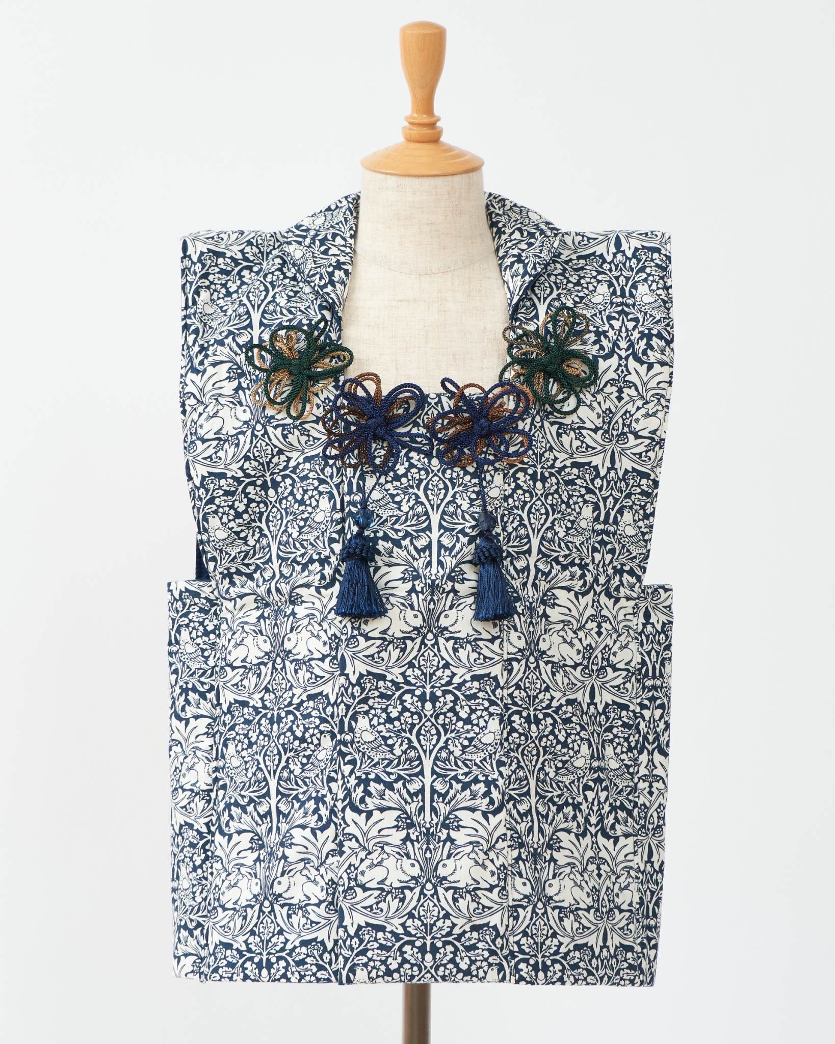 ウィリアムモリス　被布　青