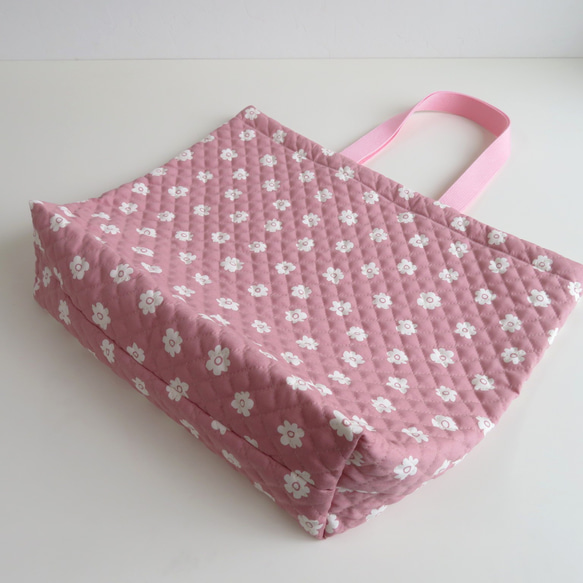 ■キルティング■小さなお花《くすみピンク》のお布団バッグ 11枚目の画像