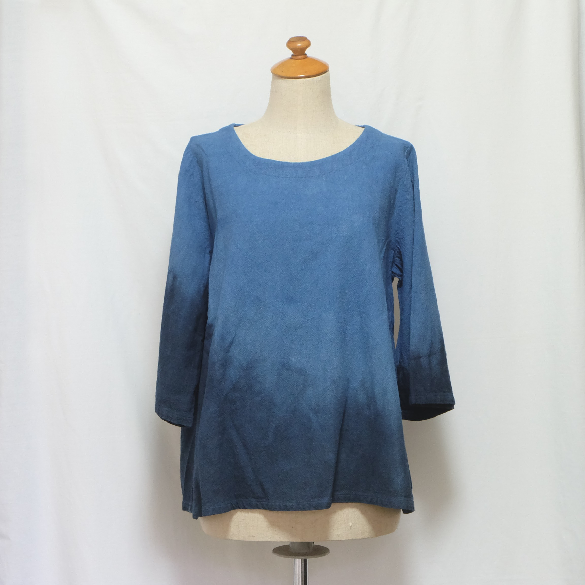 草木染チュニック　木藍染め 綿素材　値下げしました