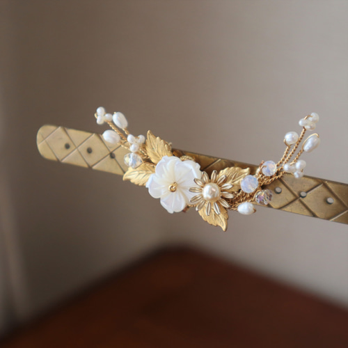 イヤーカフ イヤークリップ シェルフラワー 結婚式アクセサリー イヤーカフ イヤークリップ シェルフラワー 結婚式アクセサリー