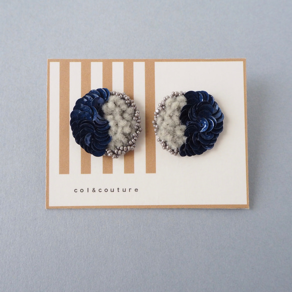 2tone ピアス▫️ NAVY × GRAY / 刺繍ピアス オートクチュール刺繍 リュネビル刺繍 5枚目の画像