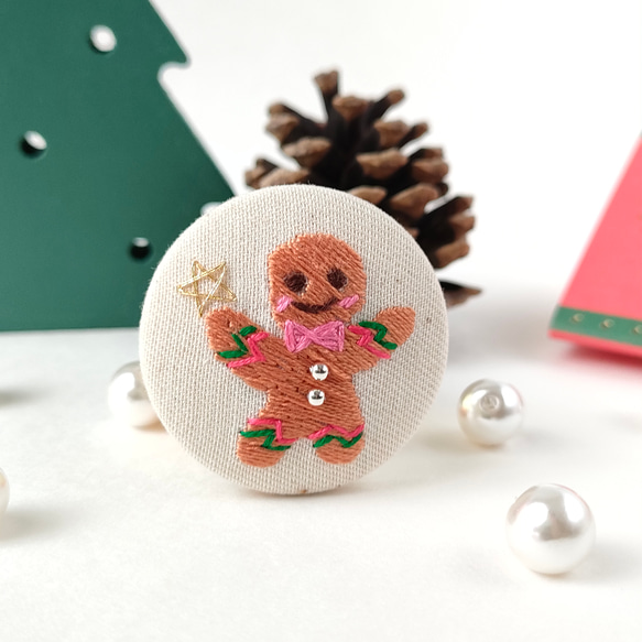 クリスマスジンジャーマンクッキー刺繍ブローチ オーナメント ブローチ かなちゃん手刺繍工房 通販|Creema(クリーマ) 14823229 クリスマスジンジャーマンクッキー刺繍ブローチ オーナメント ブローチ かなちゃん手刺繍工房 通販|Creema(クリーマ) 14823229