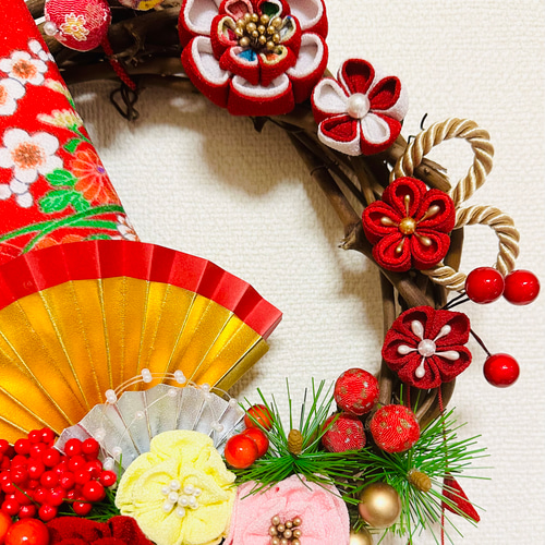 ちりめん細工「お正月リース 扇 リース 黒ごまきなこ 通販