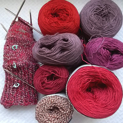 23～23.5㎝くらいの方用 厚手の手編み靴下 ウール100％ 毛糸を約190グラム使用した分厚い靴下（49） 6枚目の画像