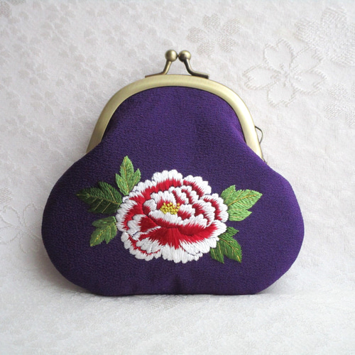 ハンドメイド手刺繍 がま口 ミニポーチ 小銭入れ レッド 財布 日本刺繍【牡丹の花】がま口小銭入れ・キーケース◇紫色◇ 刺繍 手刺繍