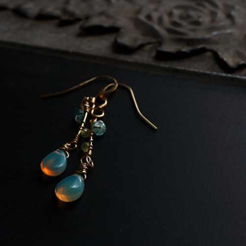 エチオピアンオパール アシンメトリー 華奢 ロングピアス 14kgf