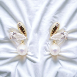 耳環心形銀 925 18K 珍珠搖曳金屬防過敏方晶鋯石禮物 第5張的照片