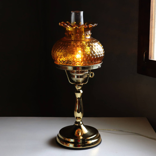 USAヴィンテージホブネイルアンバーガラスシェードテーブルライト