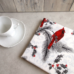季節に合わせて飾る ファブリックパネル ■  Xmasの季節 ■ 白いXmas　赤い鳥　カーディナル 3枚目の画像