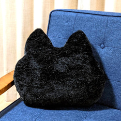 猫クッション（ブラック） 2枚目の画像