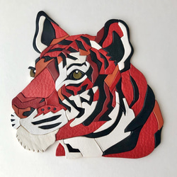 ■送料無料■ Leather Picture  - Red Tiger - 2枚目の画像