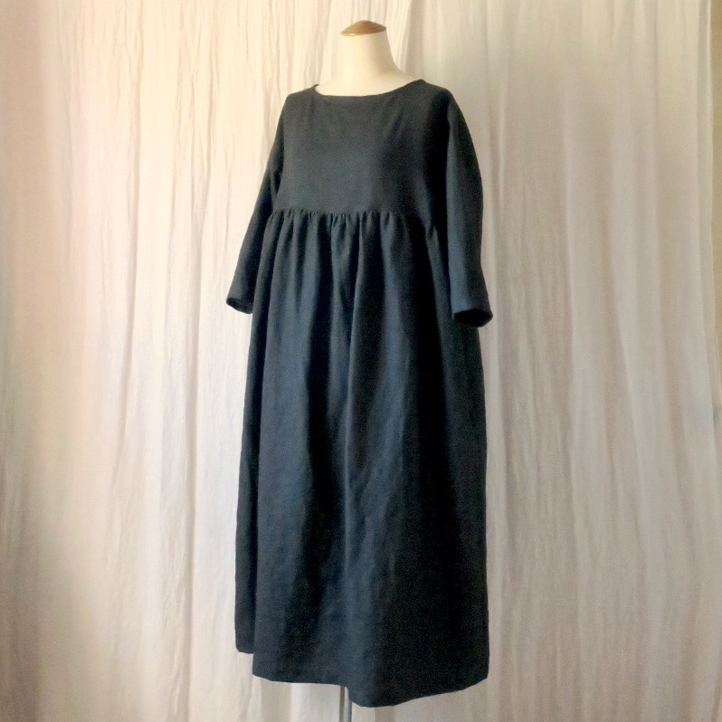 【sale】ラミーリネンのワンピース（カーキ）