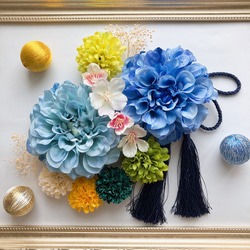 成人式 結婚式 卒業式 髪飾り 花飾り ドライフラワーかすみ草　和装 花 振袖 袴 桜　水色 青 ブルー 1枚目の画像