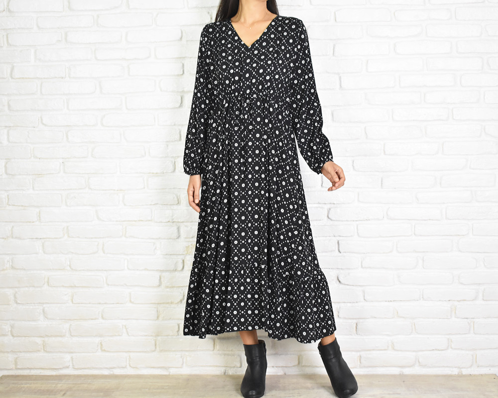 【再販】モノトーン花柄Vネック長袖ワンピース