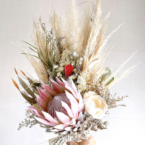 ＊プロテアとパンパスグラスのアンティークスワッグ＊　57㌢　ネイティブフラワー プロテアとパンパスグラスのアンティークスワッグ＊ 57㌢ ネイティブ