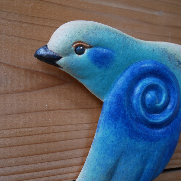 青色の鳥のレリーフ no.3 4枚目の画像