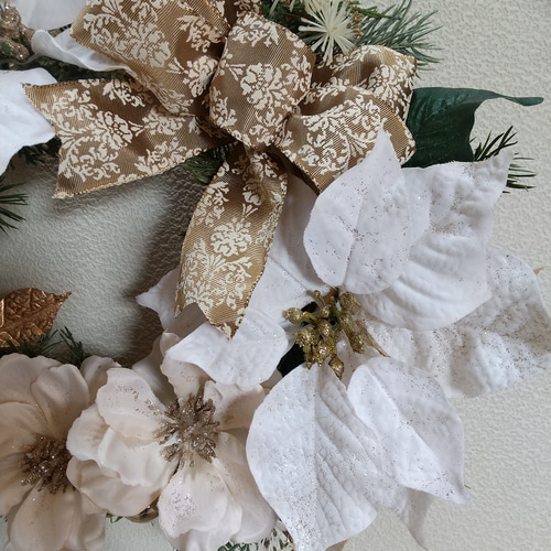 白ポインセチアとリボンのクリスマスリース リース kiko 通販 14825628