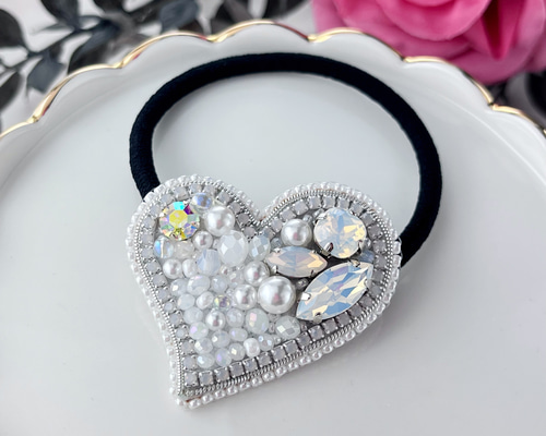 NSKY様 ハート ヘアゴム シュシュ ビーズ じゃらじゃら☆ハンドメイド じゃらじゃらビーズシュシュの作り方☆100均材料で夏のヘアゴム