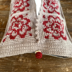 壁掛け　かぎ針編みのあみ込みティッシュケース　ティッシュカバー　かぎ針　毛糸　ウール　花　壁掛け　編み物 4枚目の画像