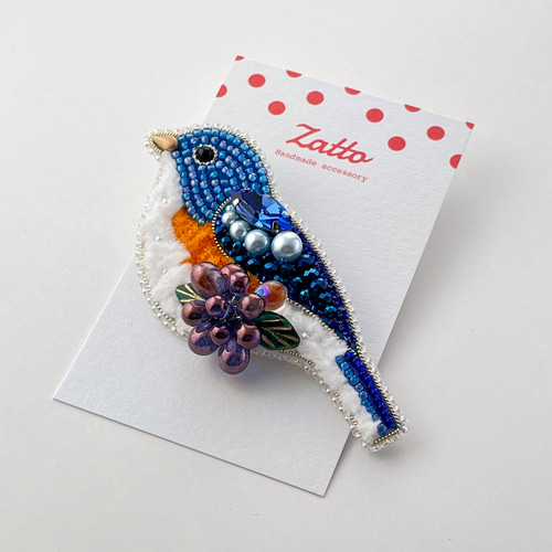 ハンドメイド刺繍ブローチ 968 「お静かに」 キツネとルリビタキ