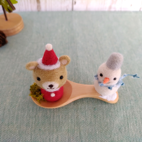 トールペイント作品 サンタ帽のクマの置物 【公式通販】