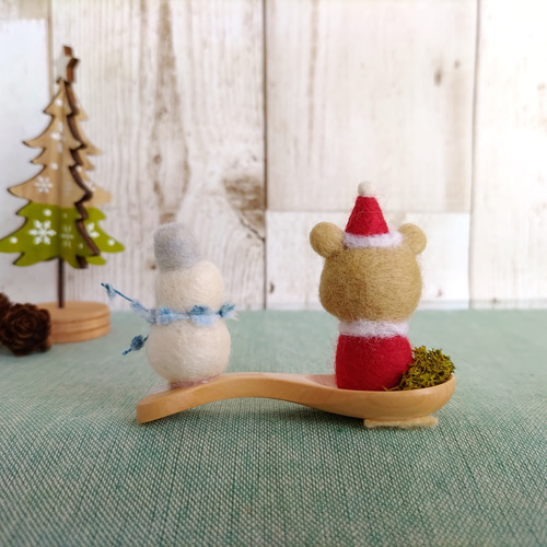 トールペイント作品 サンタ帽のクマの置物 【公式通販】