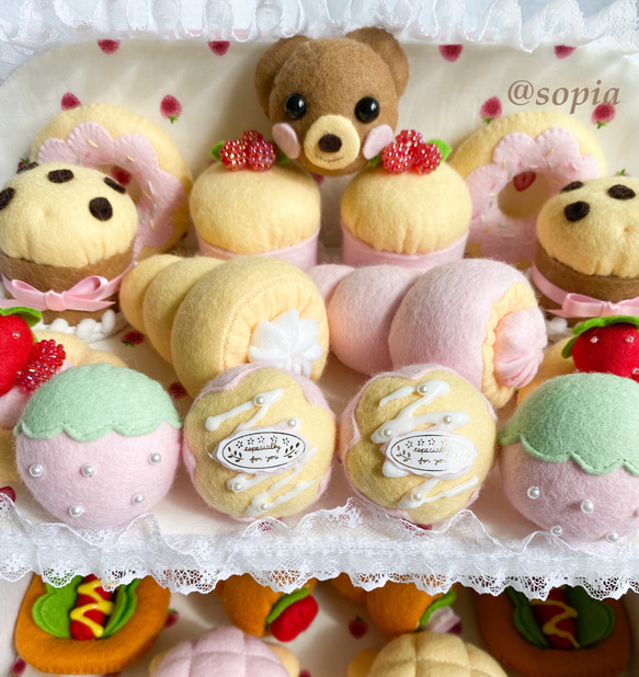 フェルトままごと パンのオーダーページ オーダーページ】フェルトままごと パン パンチくんの型紙屋さん