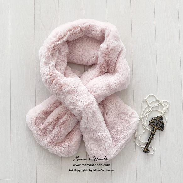 【發表作品】時尚可愛粉色披肩大衣蓬鬆圍巾 第3張的照片